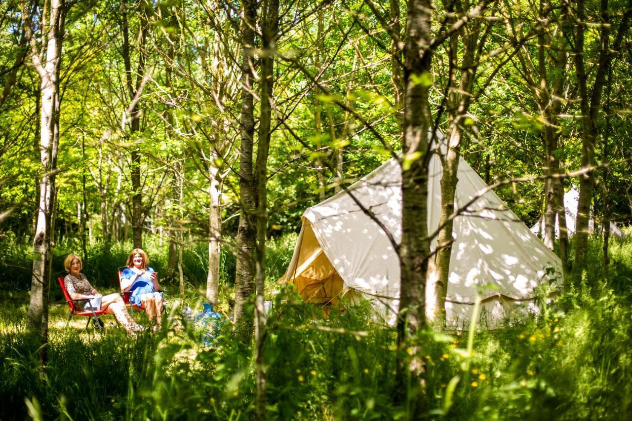 Dgg Woodland Escape Hotel South Barrow Bagian luar foto