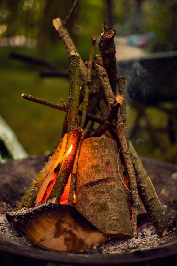 Dgg Woodland Escape Hotel South Barrow Bagian luar foto