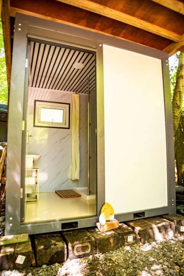 Dgg Woodland Escape Hotel South Barrow Bagian luar foto
