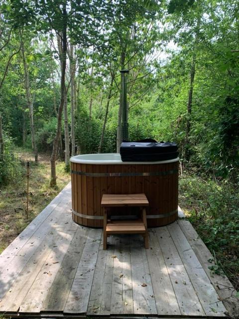 Dgg Woodland Escape Hotel South Barrow Bagian luar foto